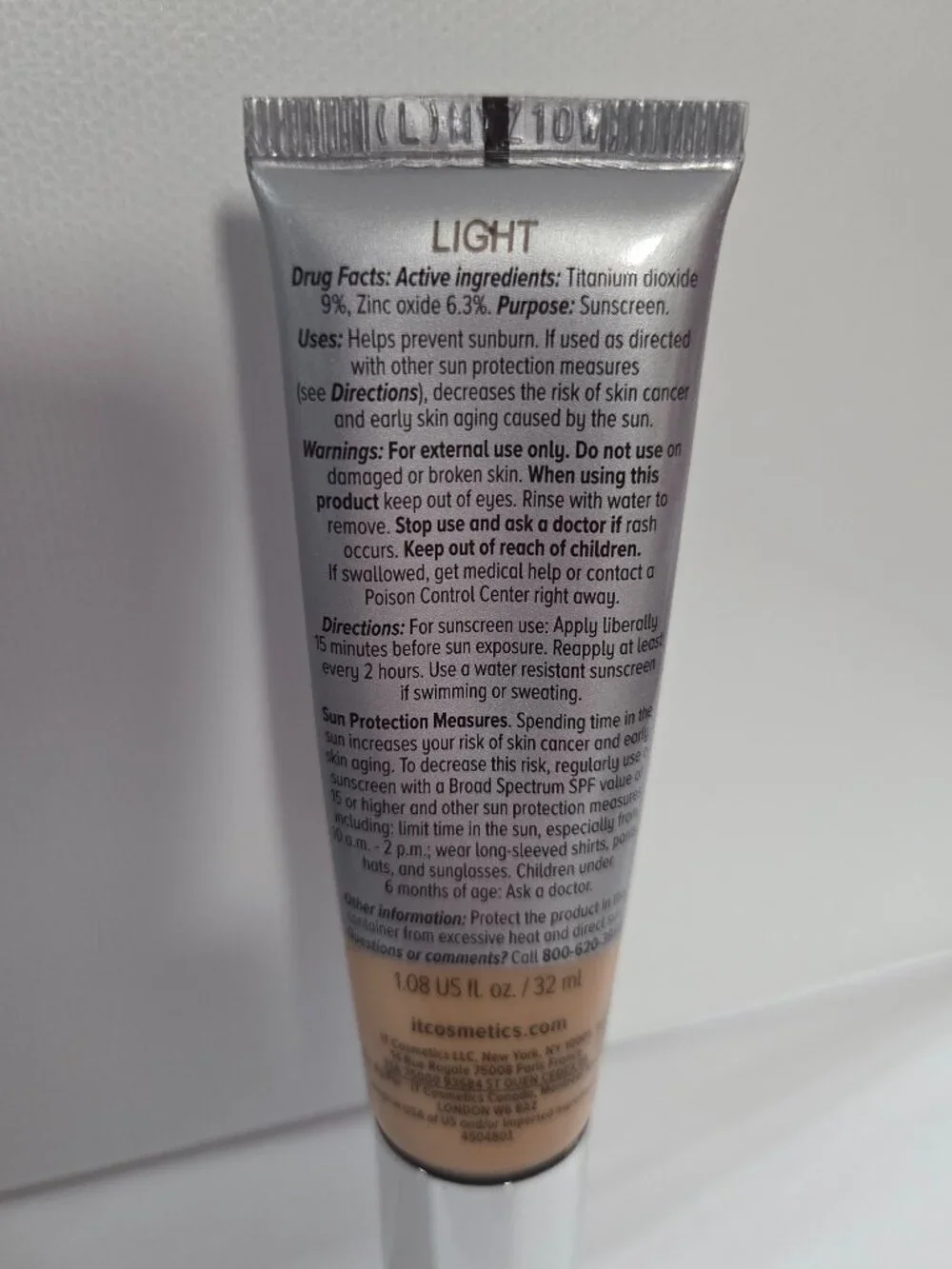 IT Cosmetics CC+ Cream SPF 50+ Light 1.08 oz Full Size Foundation